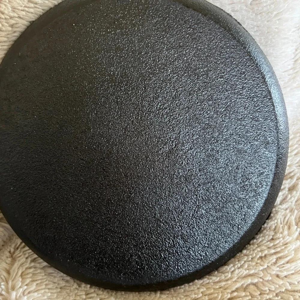 Unbranded Cast Iron Round Griddle Pan 6.25 Inch Skillet Black Cookware